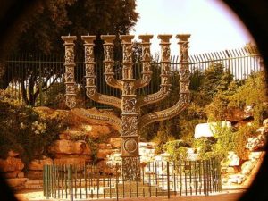 menorah knesset